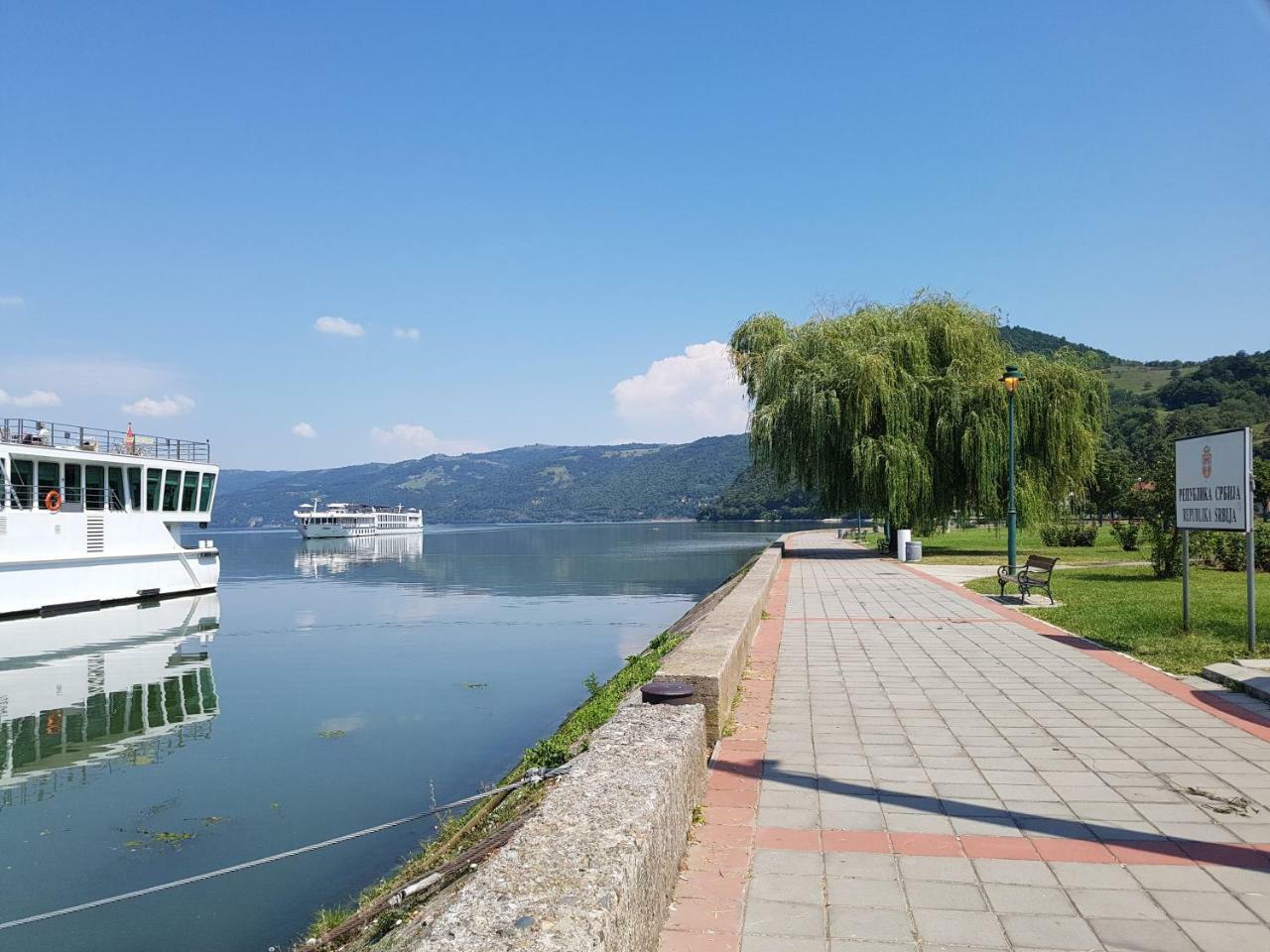 Nena & Rale Rooms Donji Milanovac Exteriér fotografie